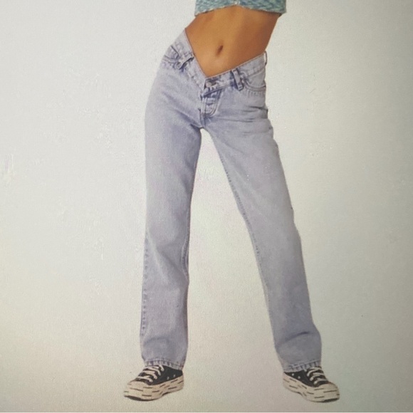 REVICE Denim - Revice V Cut Waist Jeans Size 26 Low Rise Light Wash Y2K Straight Leg